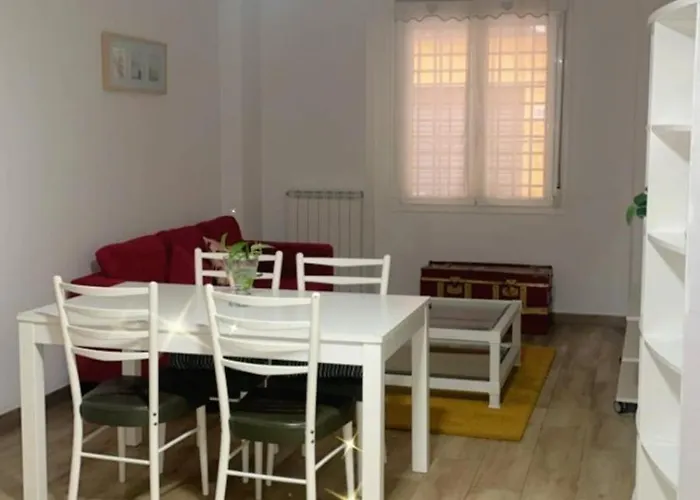 Calle Armas 105 Apartamento *